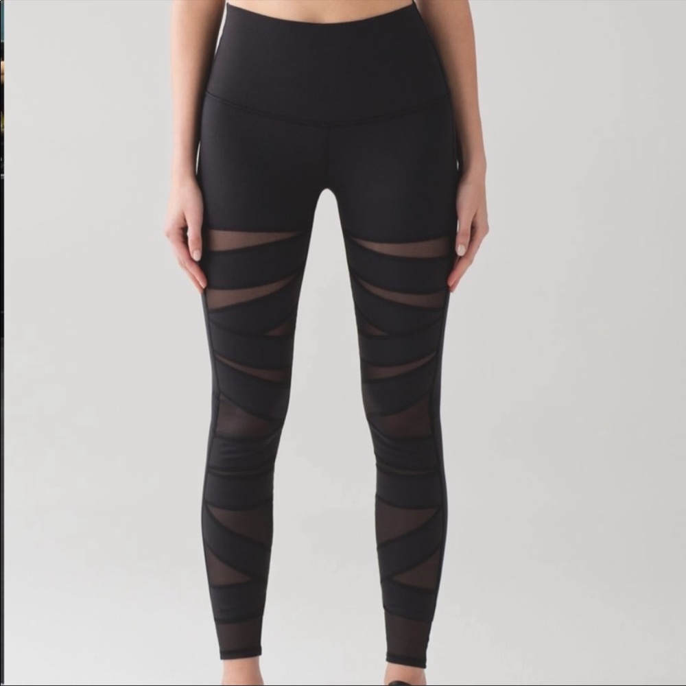 Lululemon rare tech mesh leggings - sz 4